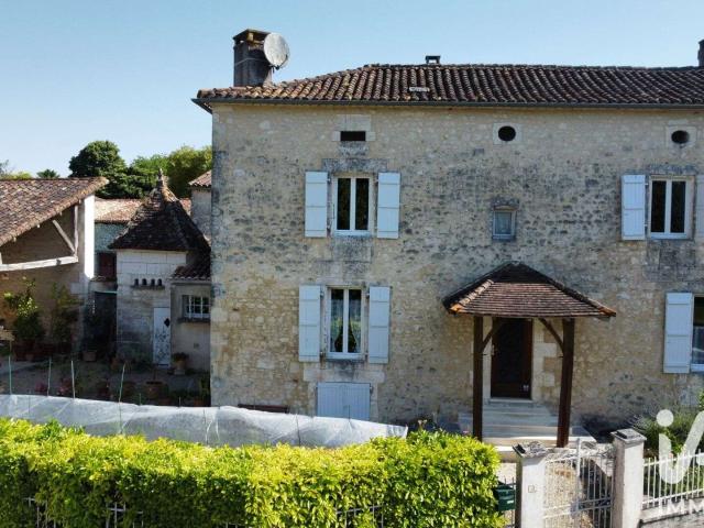 Vente maison 5 pièces Blanzaguet Saint Cybard 16