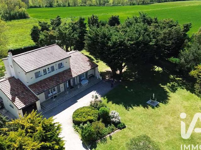 Vente maison 5 pièces Gourgé 79
