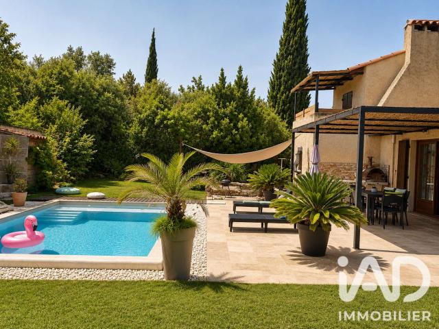 Vente maison 5 pièces Grans 13