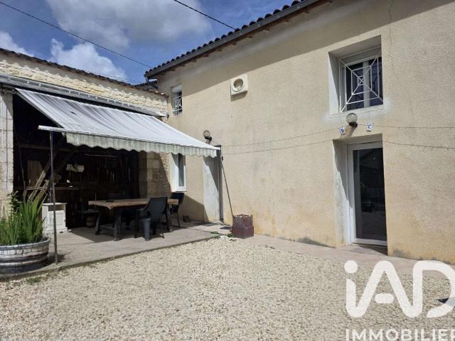 Vente maison 5 pièces Douzat 16