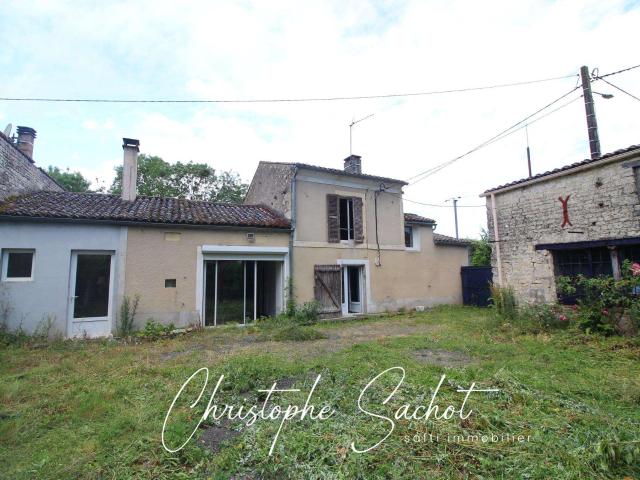 Vente maison 5 pièces Doeuil sur le Mignon 17