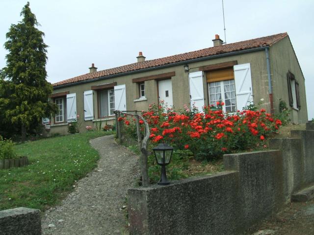 Vente maison 5 pièces Drain 49