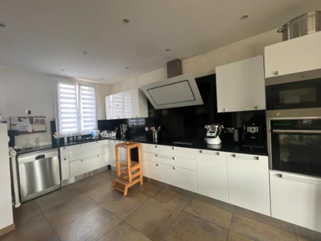 Vente maison 5 pièces Écommoy 72