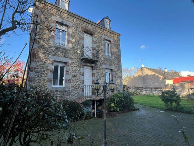 Vente maison 5 pièces Ernée 53