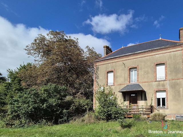 Vente maison 5 pièces Évron 53