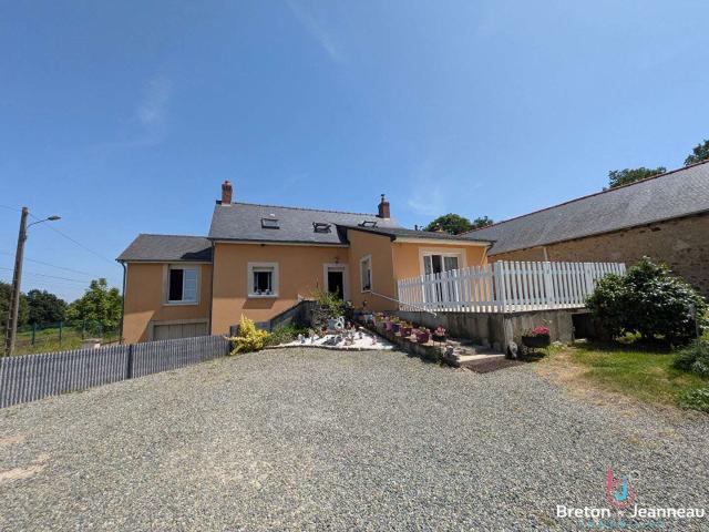 Vente maison 5 pièces Évron 53