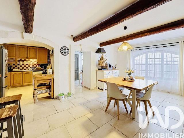 Vente maison 5 pièces Eyragues 13