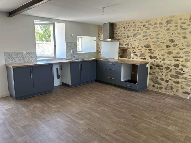 Vente maison 5 pièces Faye l'Abbesse 79
