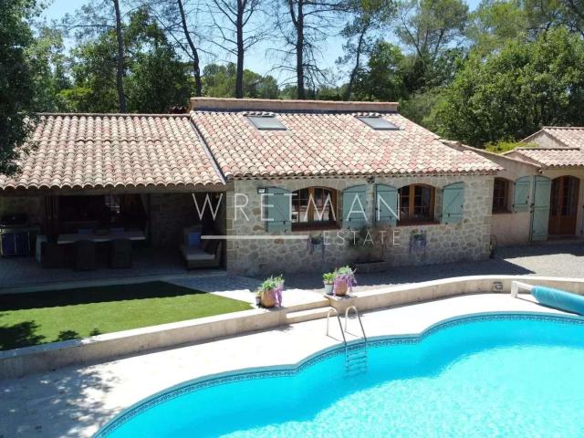 Vente maison 5 pièces Fayence 83