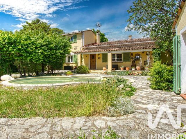 Vente maison 5 pièces Fayence 83