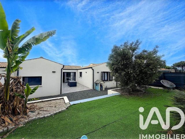 Vente maison 5 pièces Ferrières 17