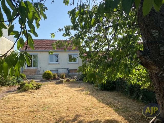 Vente maison 5 pièces Haute indre 44