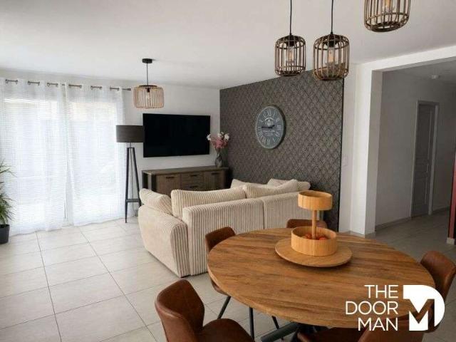 Vente maison 5 pièces Ifs 14