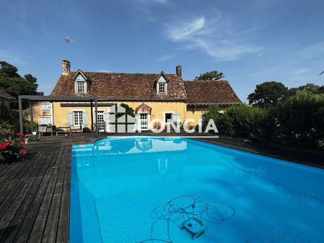 Vente maison 5 pièces Loué 72
