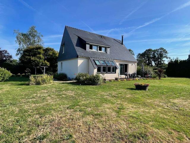 Vente maison 5 pièces Locunolé 29