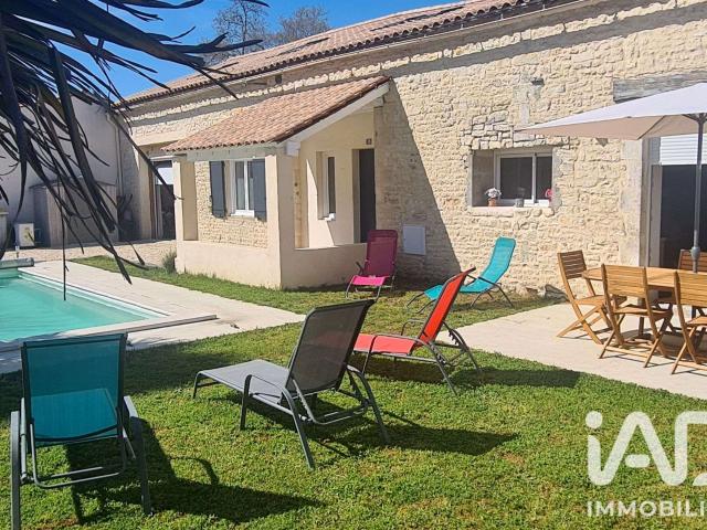Vente maison 5 pièces Longèves 17