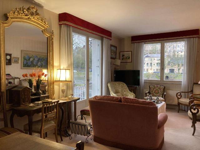 Vente maison 5 pièces Laval 53