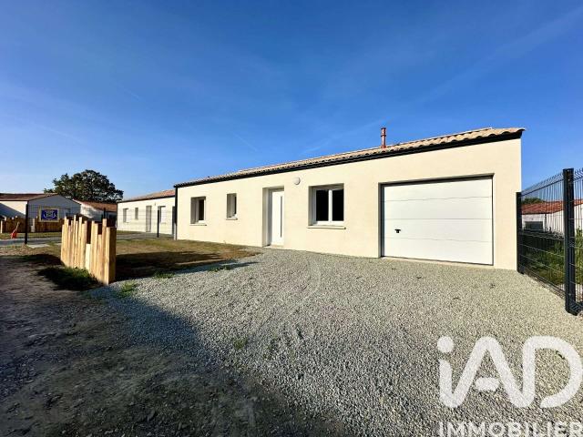 Vente maison 5 pièces La Copechagnière 85