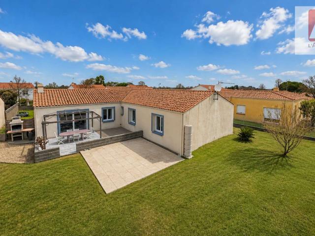 Vente maison 5 pièces La Chapelle Hermier 85