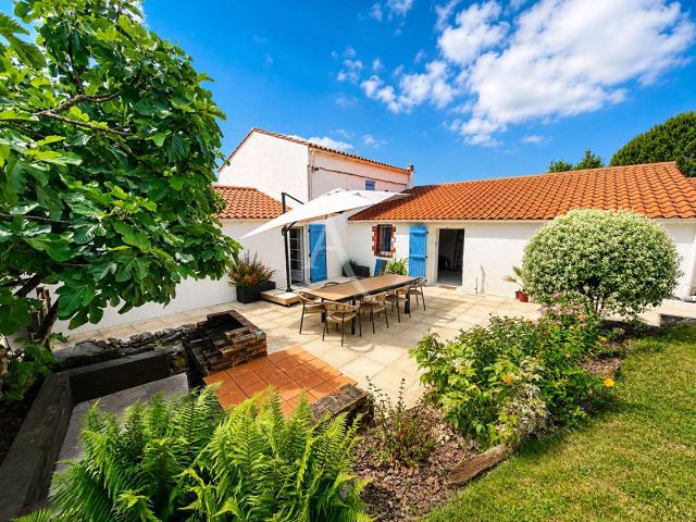 Vente maison 5 pièces La Chapelle Hermier 85