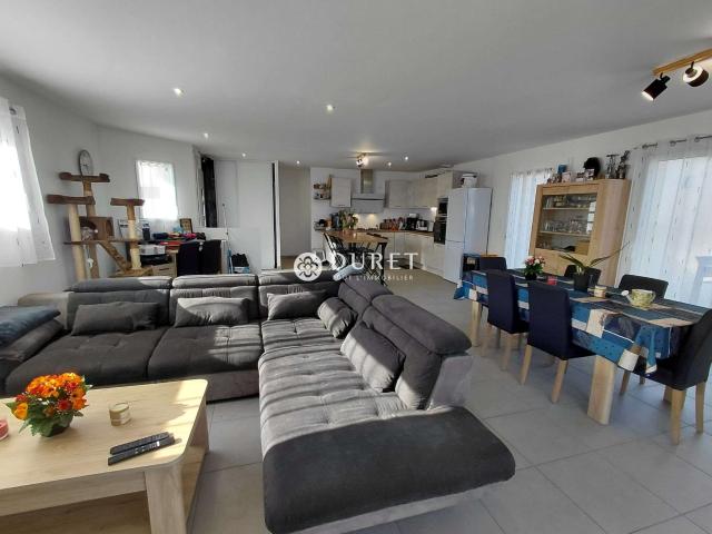 Vente maison 5 pièces La Chapelle Hermier 85