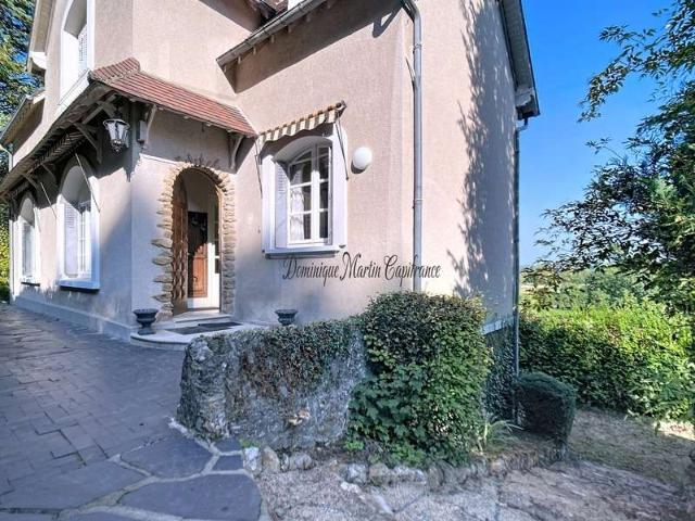 Vente maison 5 pièces La Chartre sur le Loir 72