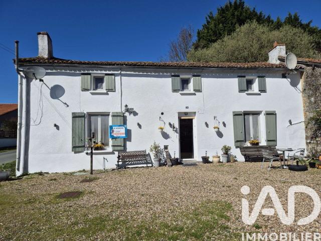 Vente maison 5 pièces La Forêt sur Sèvre 79