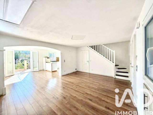 Vente maison 5 pièces La Môle 83
