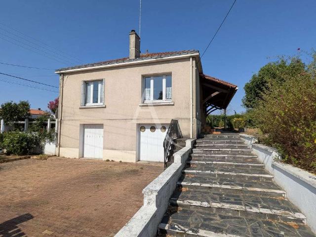 Vente maison 5 pièces La Roche Sur Yon Le Bourg Sous La Roche 85
