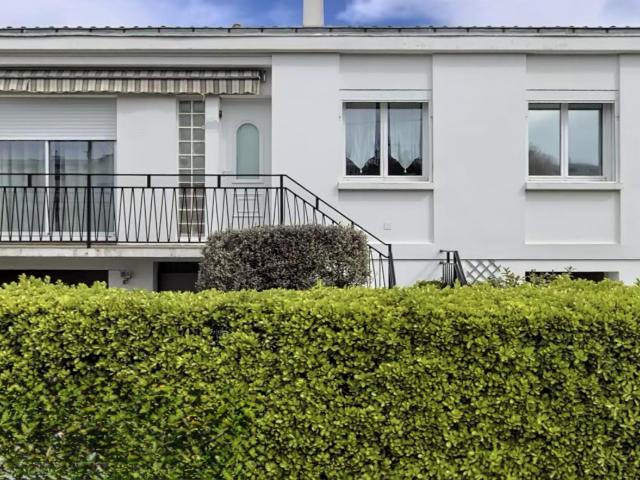 Vente maison 5 pièces La Rochelle 17
