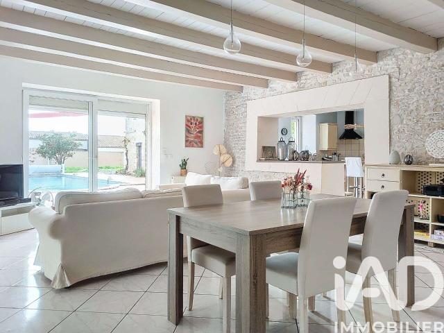 Vente maison 5 pièces Villedoux 17