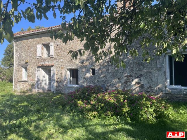 Vente maison 5 pièces La Tardière 85