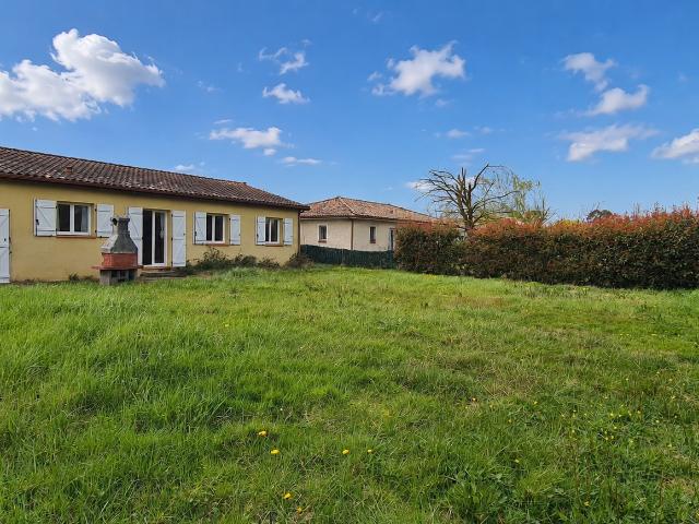 Vente maison 5 pièces La Ville Dieu du Temple 82
