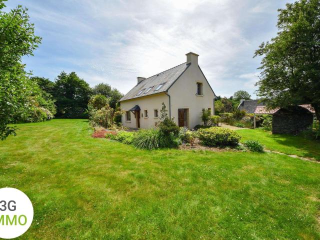 Vente maison 5 pièces Lampaul Guimiliau 29