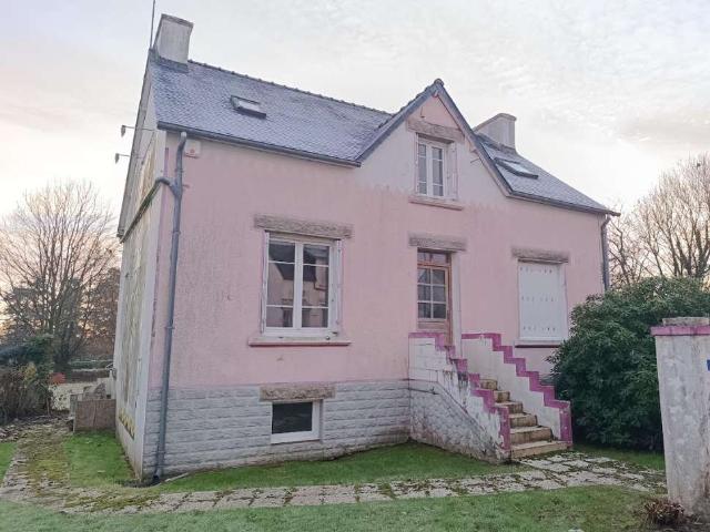 Vente maison 5 pièces Landeleau 29