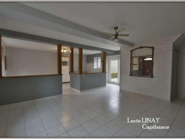 Vente maison 5 pièces Larchamp 53
