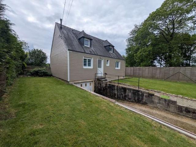Vente maison 5 pièces Le Croisty 56