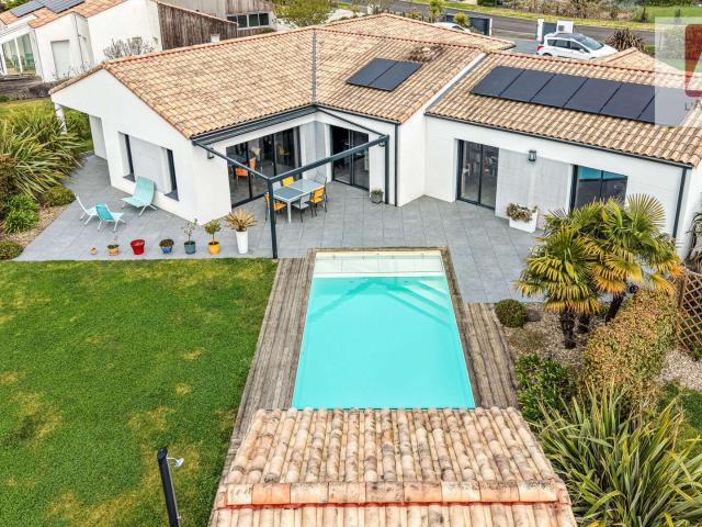 Vente maison 5 pièces Le Fenouiller 85