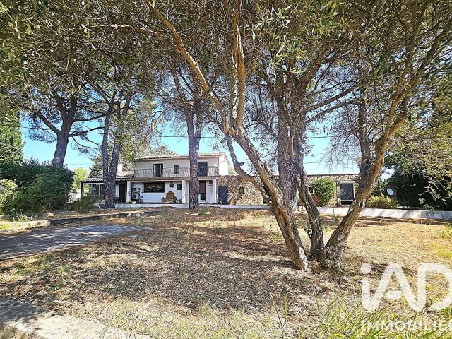 Vente maison 5 pièces Le Luc 83