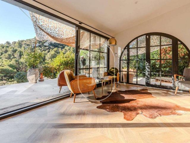 Vente maison 5 pièces Les Baux de Provence 13