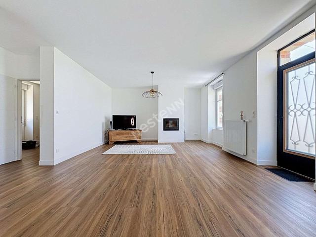 Vente maison 5 pièces Liré 49