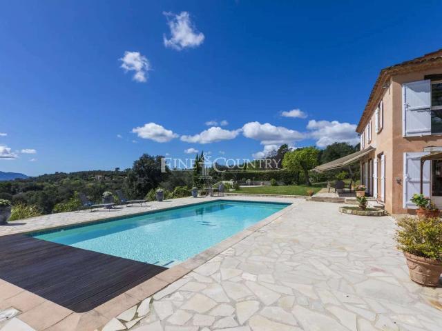 Vente maison 5 pièces Montauroux 83