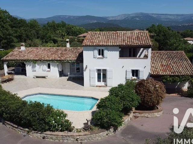Vente maison 5 pièces Montauroux 83
