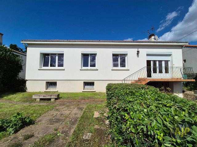 Vente maison 5 pièces Montaigu 85
