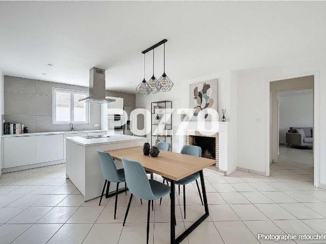 Vente maison 5 pièces Montaigu les Bois 50