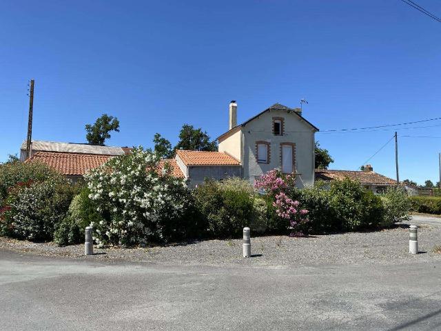 Vente maison 5 pièces Montbert 44