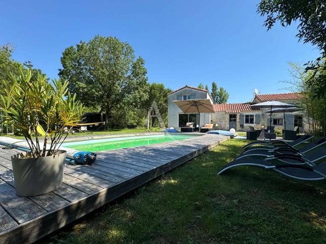 Vente maison 5 pièces Nalliers 85