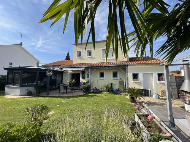 Vente maison 5 pièces Nantes 44