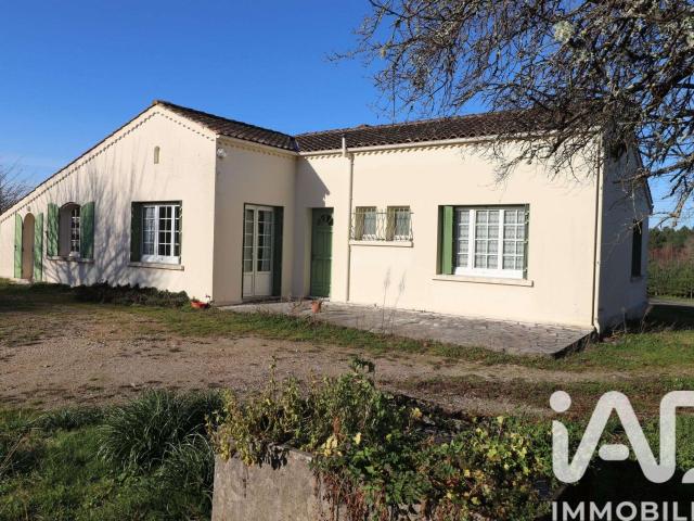 Vente maison 5 pièces Neuvicq 17