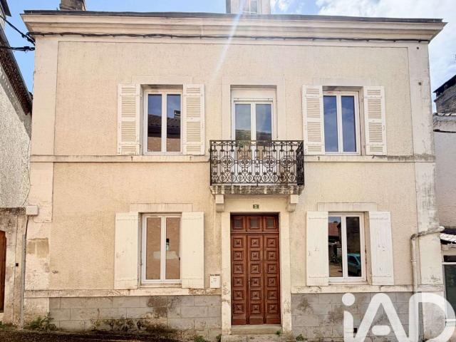 Vente maison 5 pièces Négrondes 24